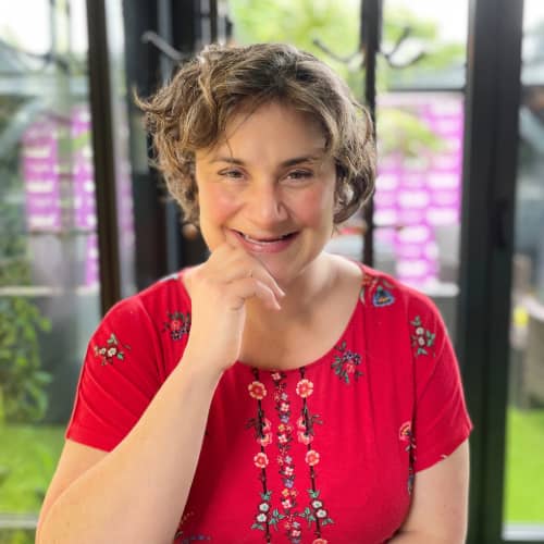 Professor Gina Yannitell Reinhardt